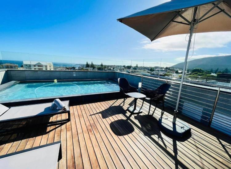 Central Mountain View Apartment, Hermanus Waterfront Extérieur photo