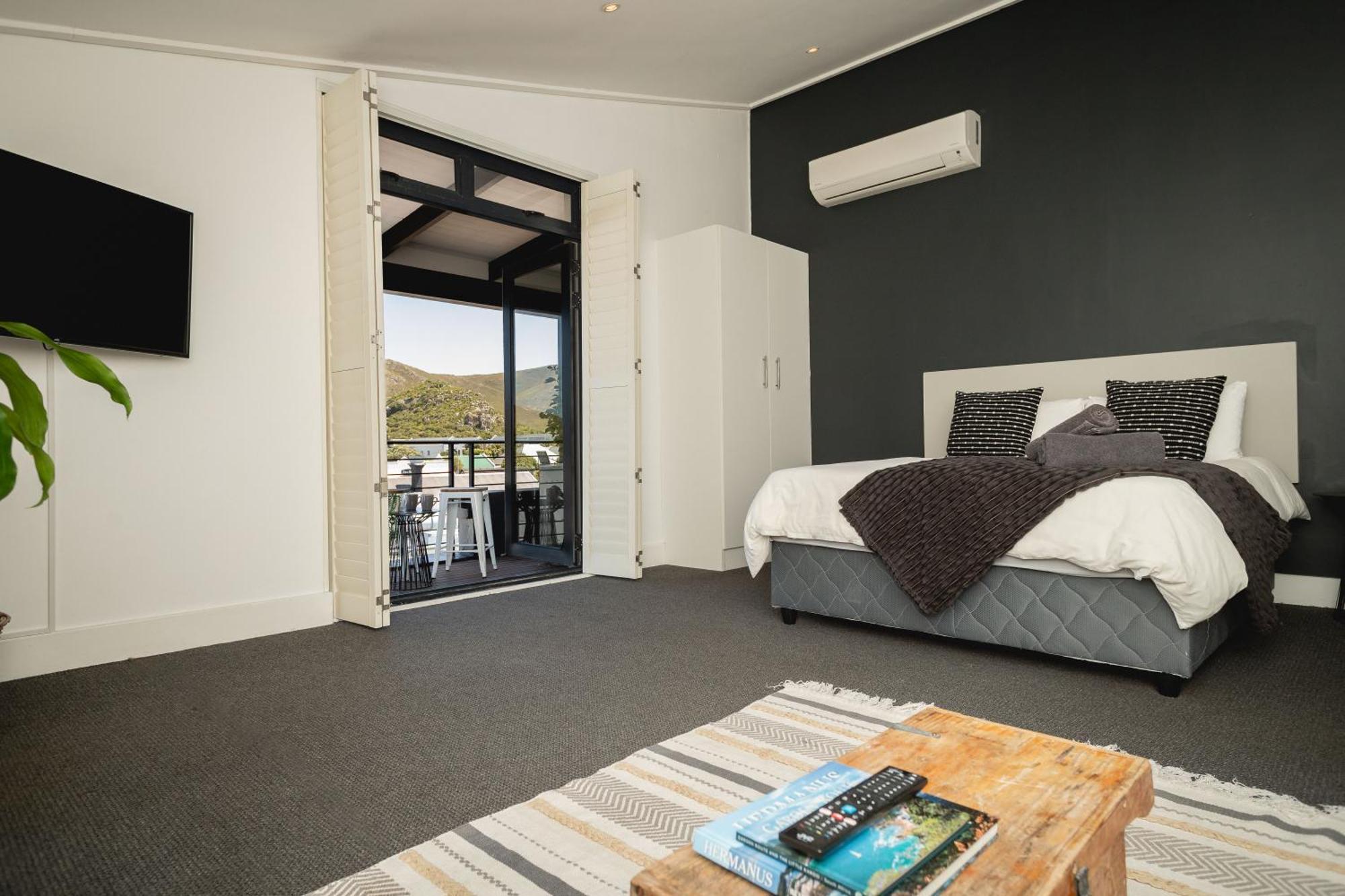 Central Mountain View Apartment, Hermanus Waterfront Extérieur photo